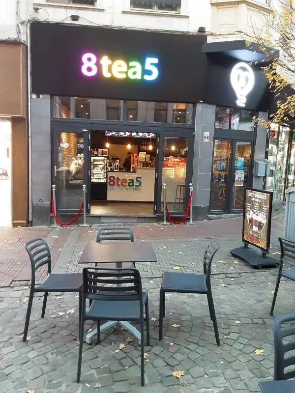 8Tea5 Charleroi à Charleroi