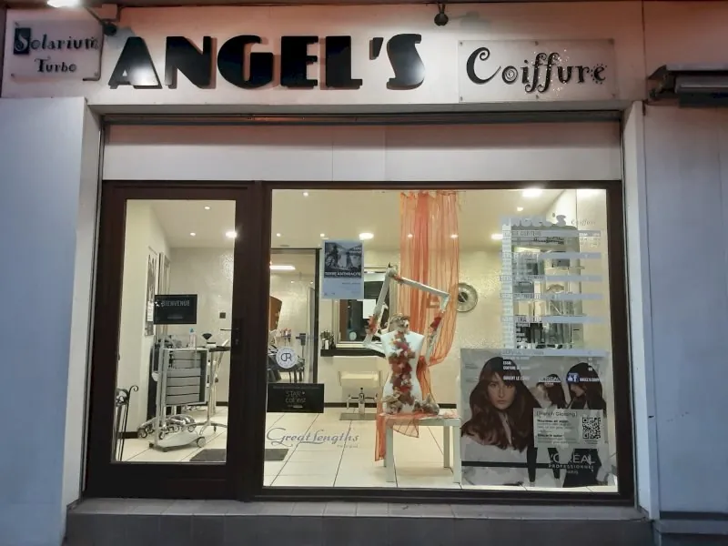 Angel's Coiffure - Solarium Charleroi à Charleroi