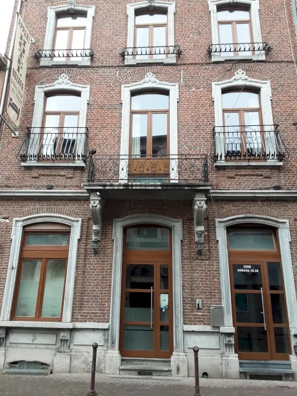 Appart-Hôtel Rozafa Charleroi à Charleroi