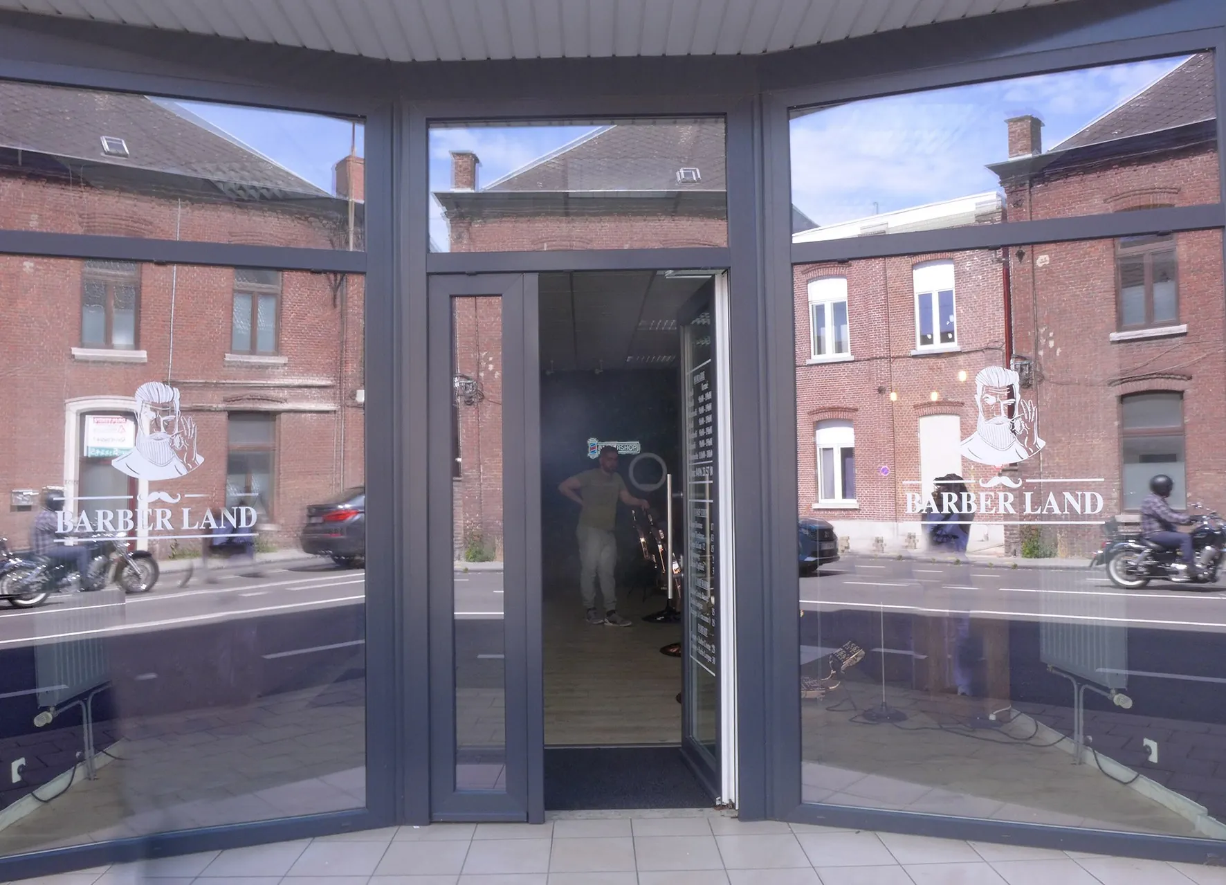 Barberland Marcinelle à Marcinelle