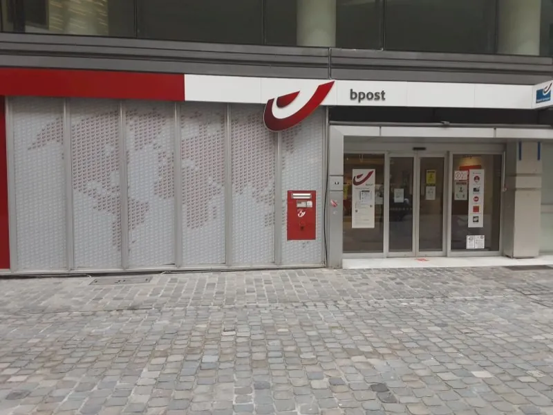bpost Charleroi à Charleroi