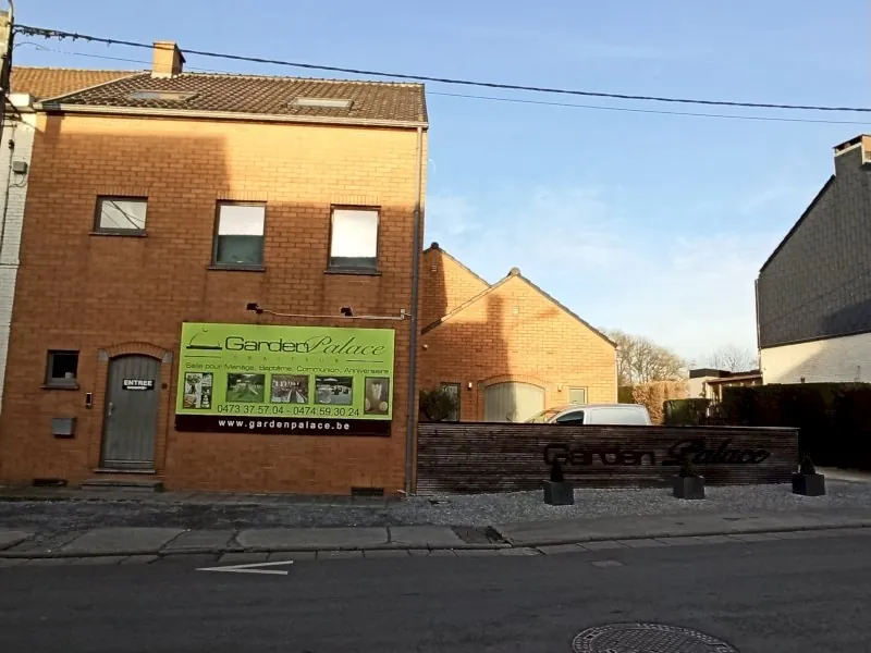 Garden Palace Marchienne à Mont-sur-Marchienne