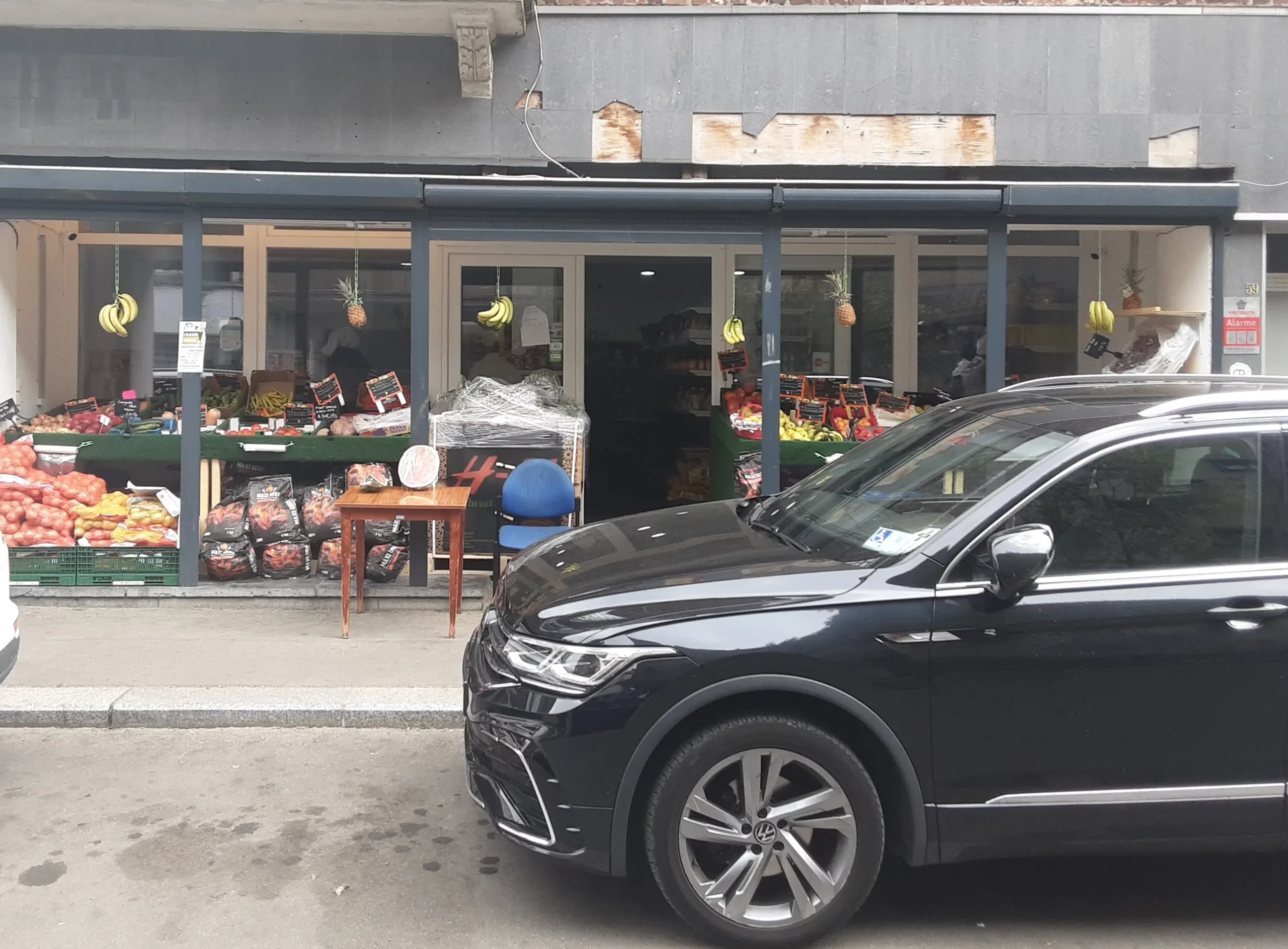 Hasan Market Charleroi à Charleroi