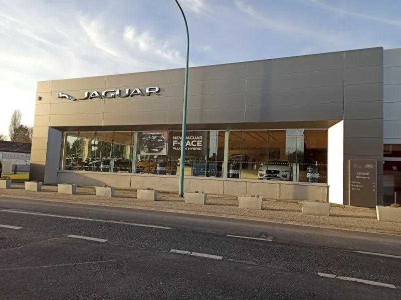 Jaguar: Garage R.Leone S.A. Marchienne à Mont-sur-Marchienne