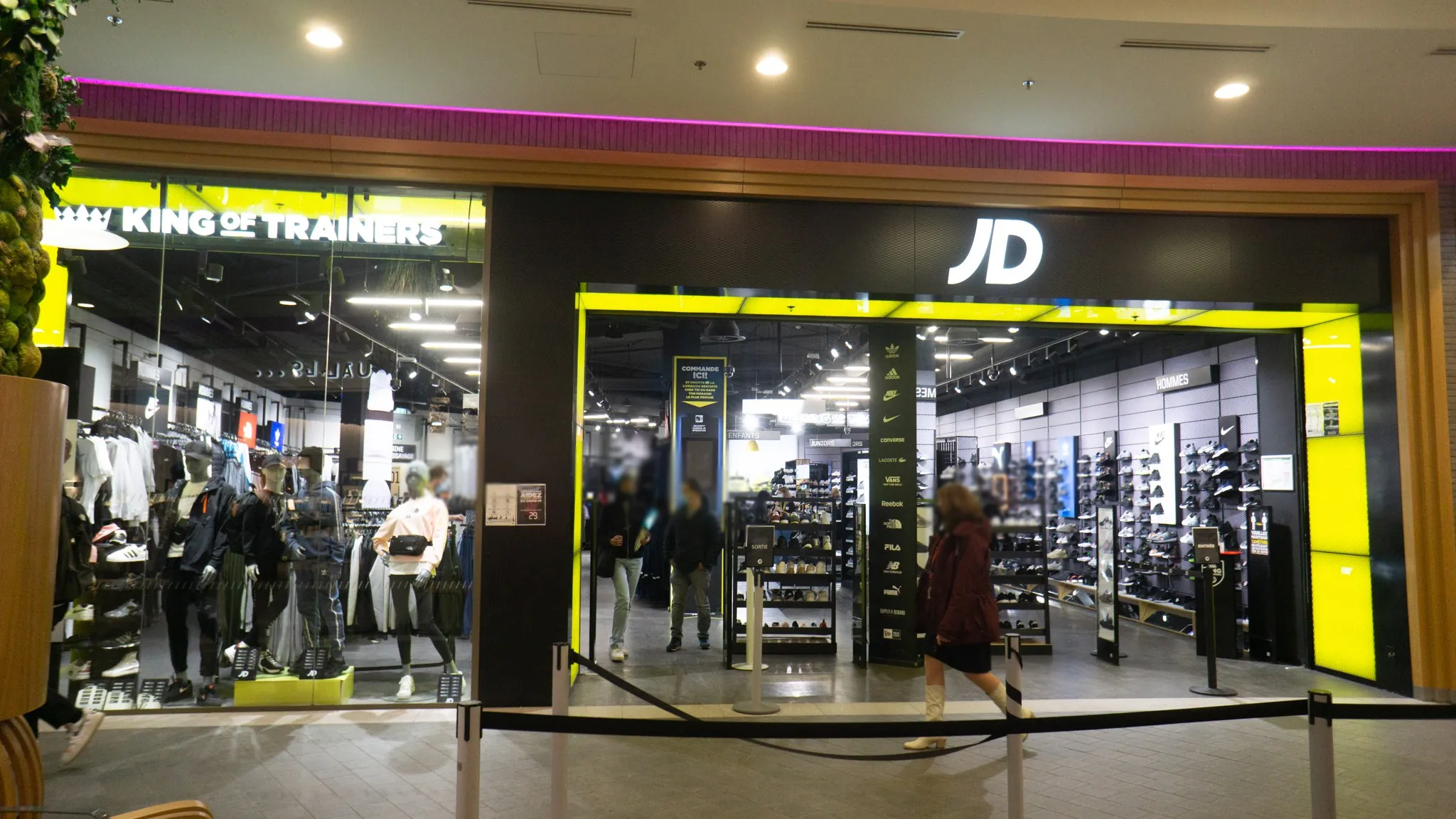 JD King of Trainers Charleroi à Charleroi