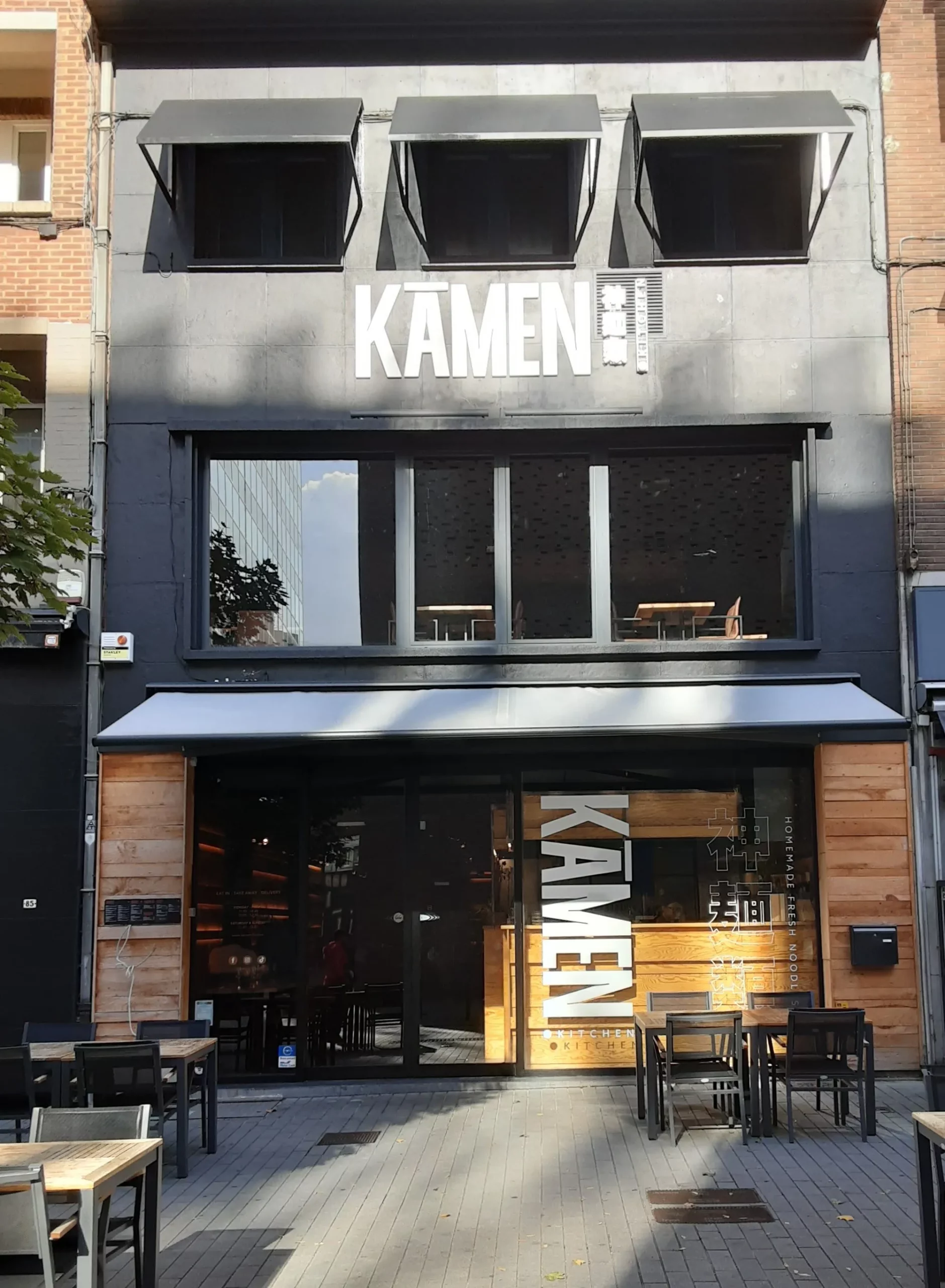 Kāmen Charleroi à Charleroi