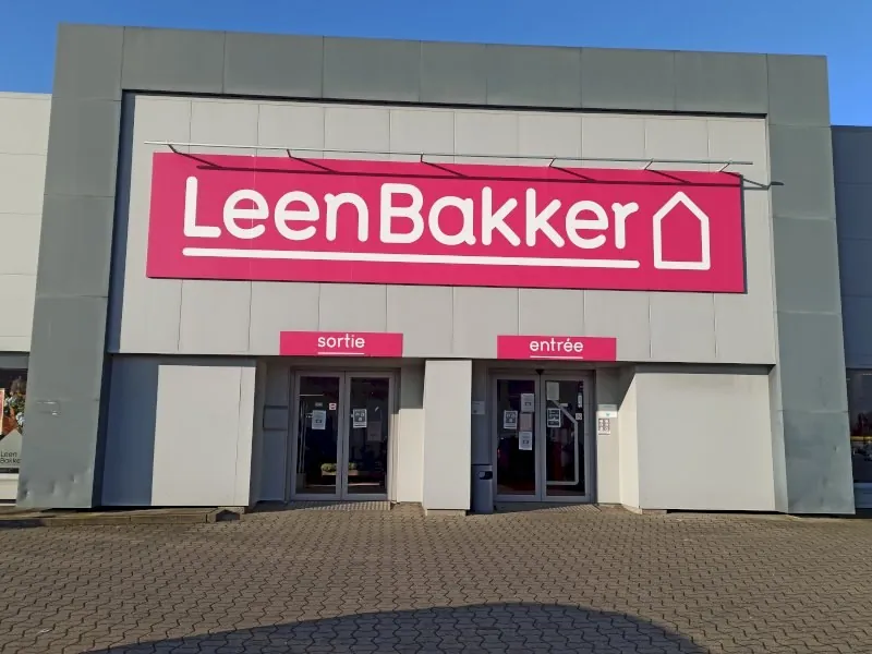 Leen Bakker Sambre à Montignies-sur-Sambre