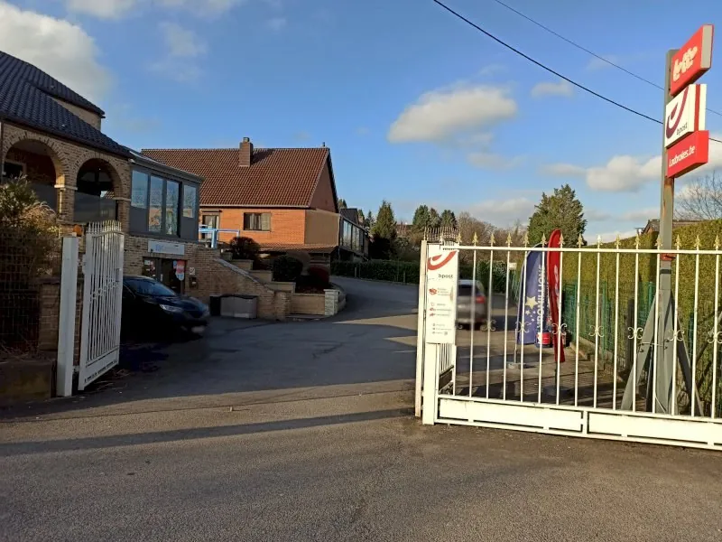 Librairie des Coquelicots Goutroux à Roux