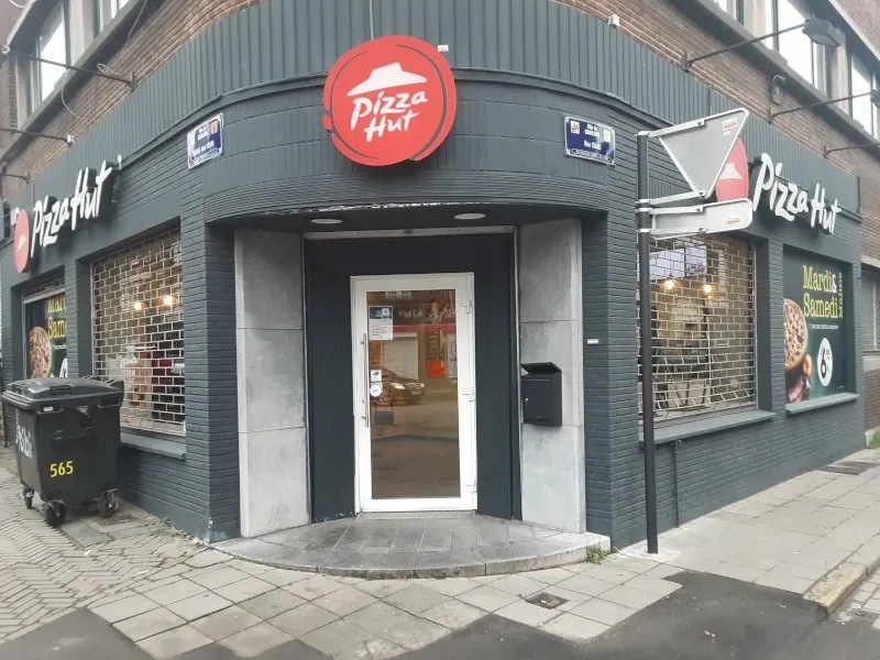 Pizza Hut Charleroi à Charleroi