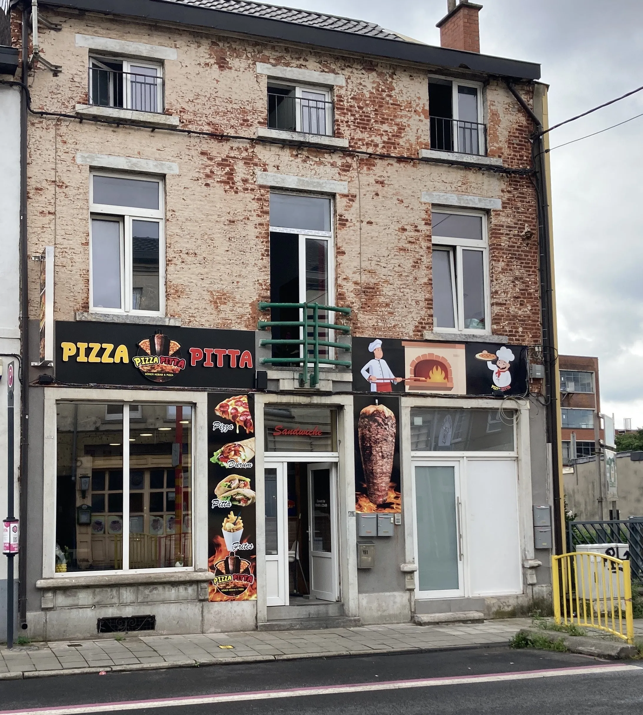 Pizza Pitta Charleroi à Charleroi