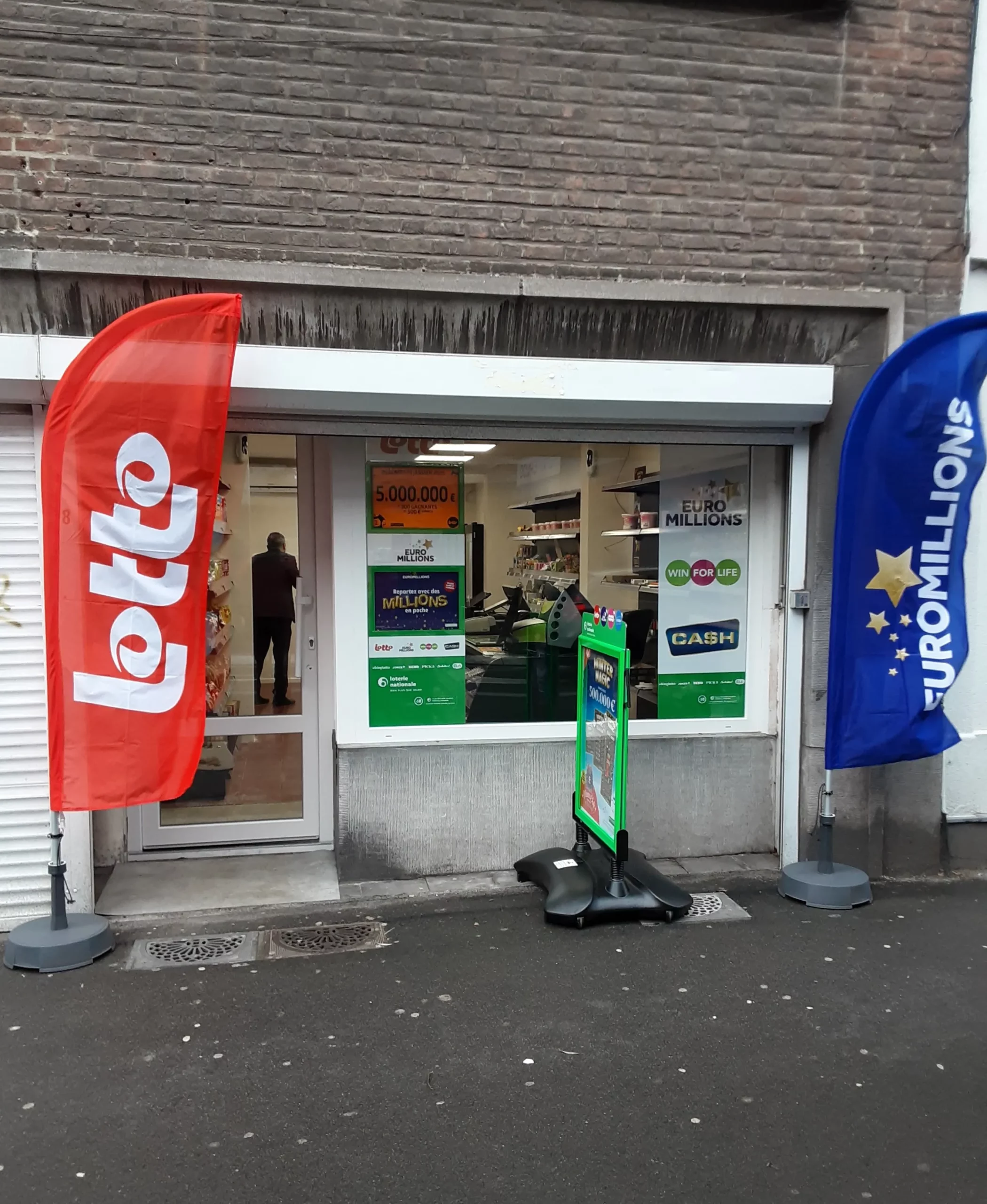 Press Waterloo Charleroi à Charleroi