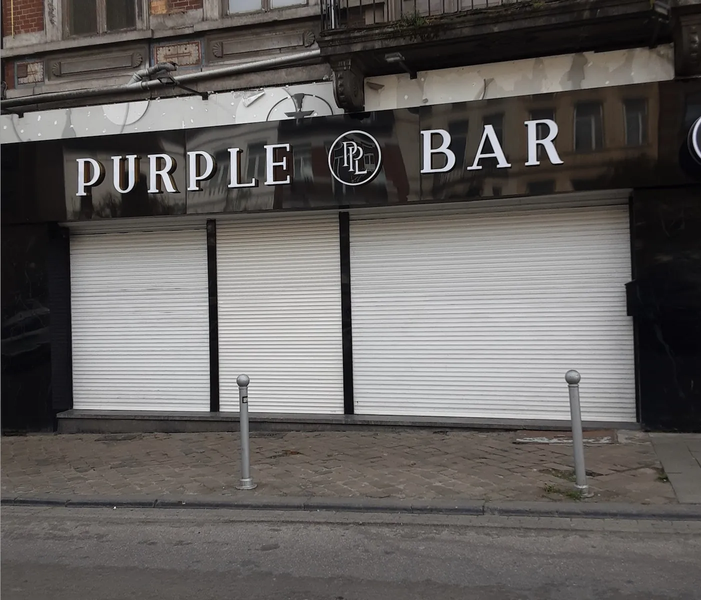 Purple bar Charleroi à Charleroi