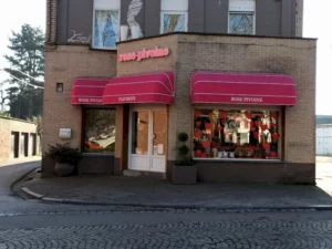 Rose Pivoine Sambre à Montignies-sur-Sambre