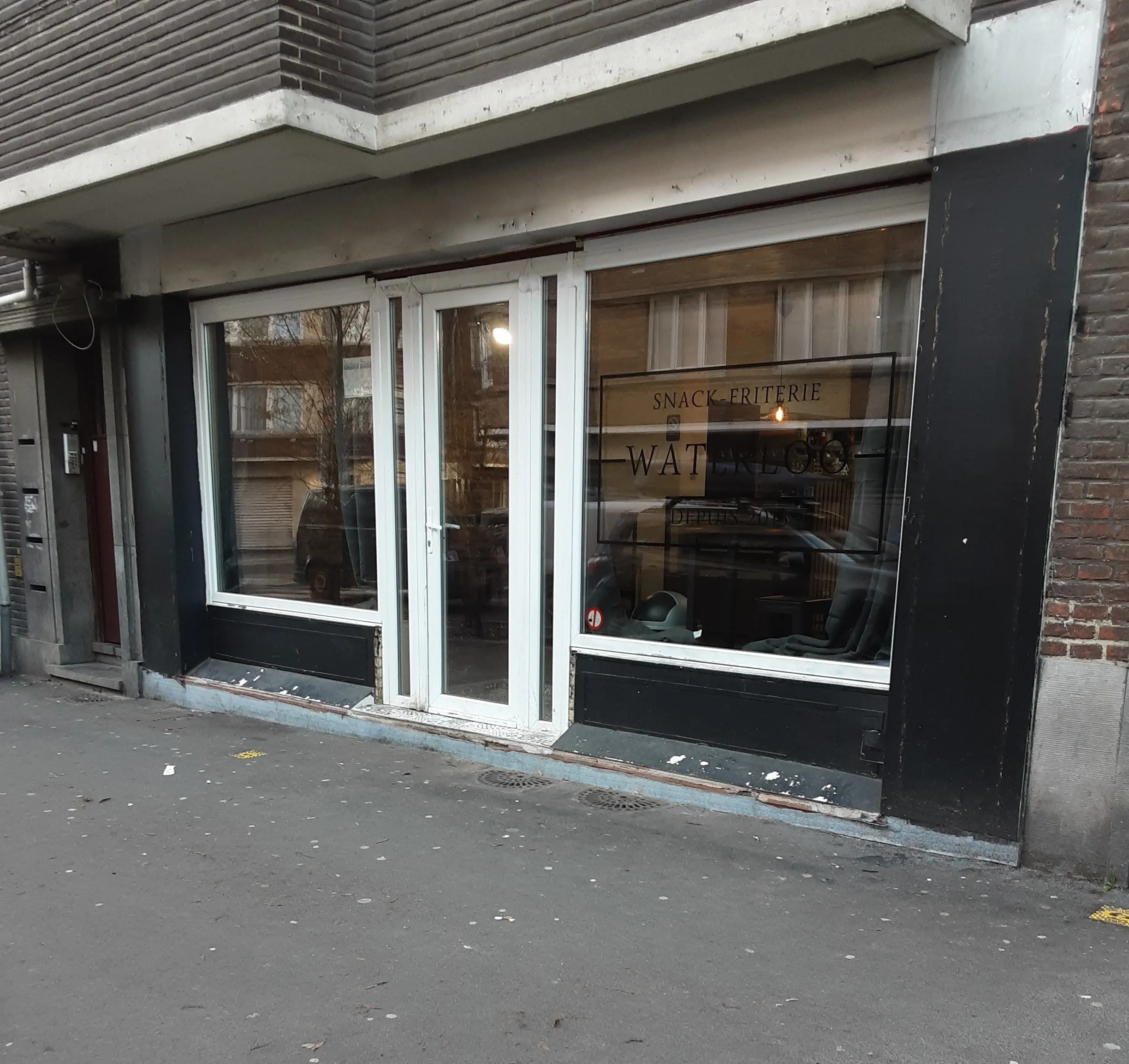 Snack Waterloo Charleroi à Charleroi