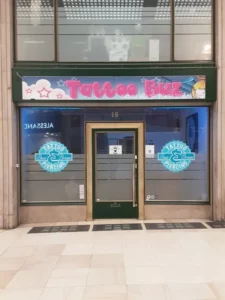 Tattoo Buz Charleroi à Charleroi