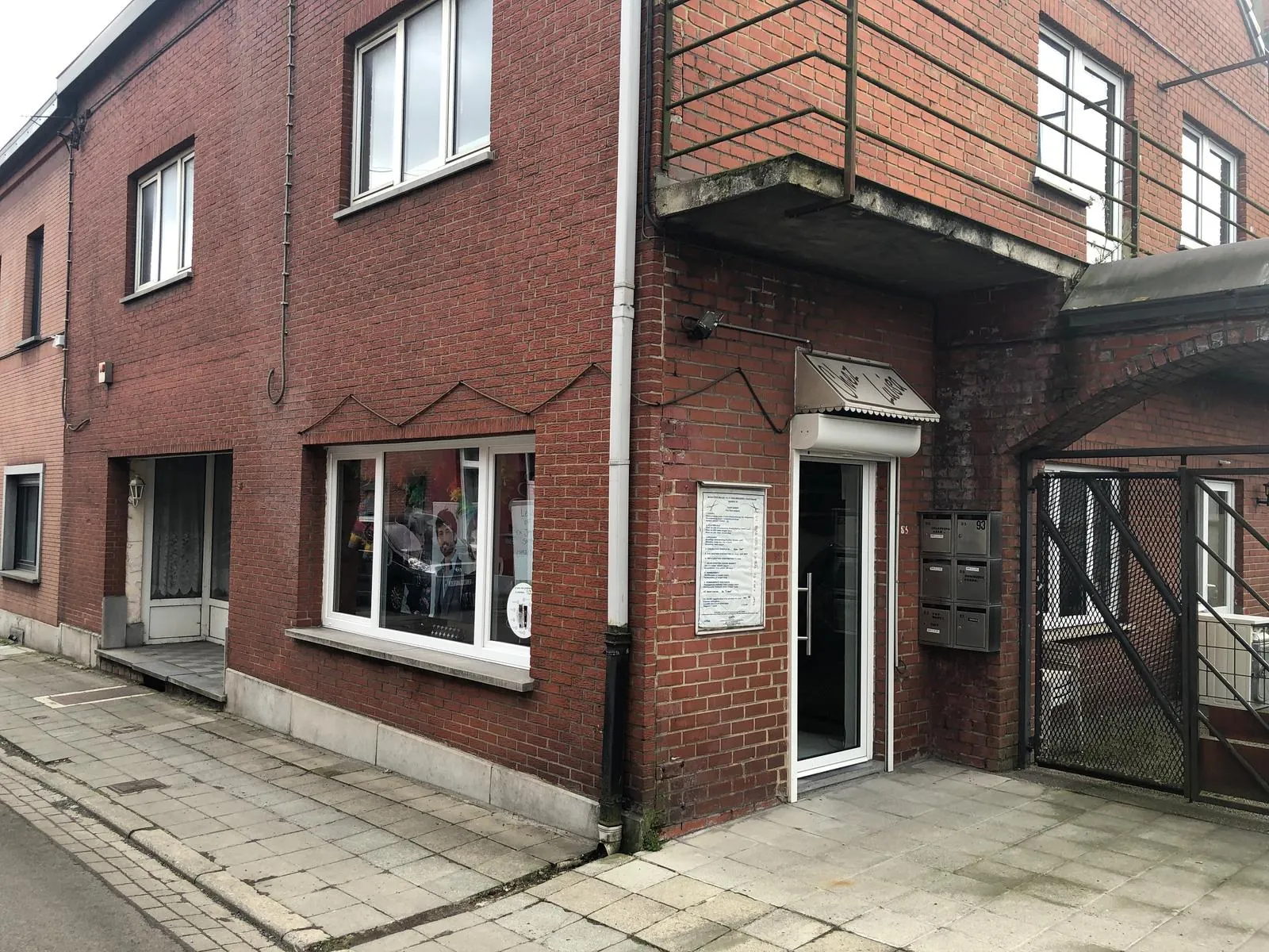 Top Modèle - Chez Luisa Dampremy à Dampremy