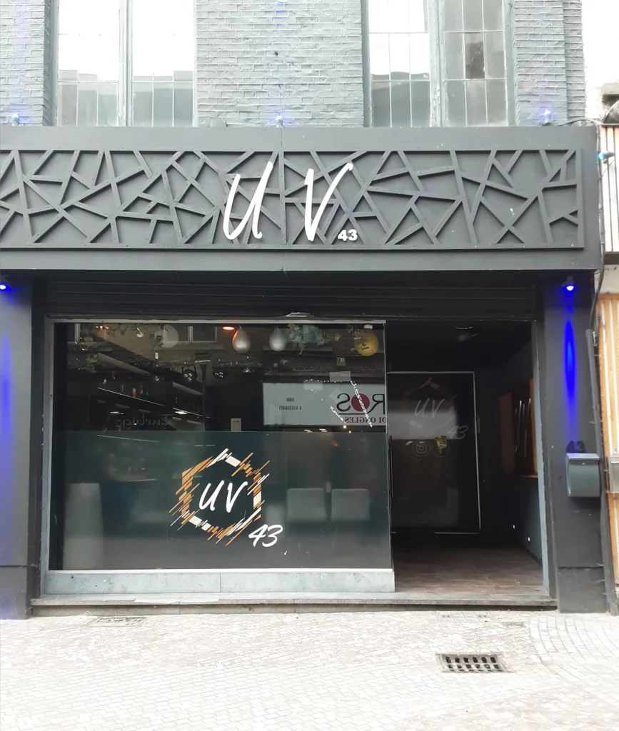 UV Bar Charleroi à Charleroi