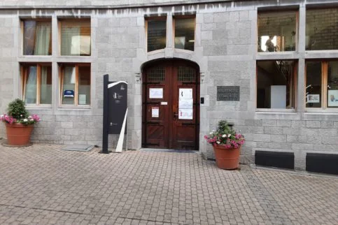 photo de bibliotheque communale de namur – la celestine à namur