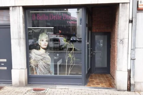 photo de il bello donne à namur