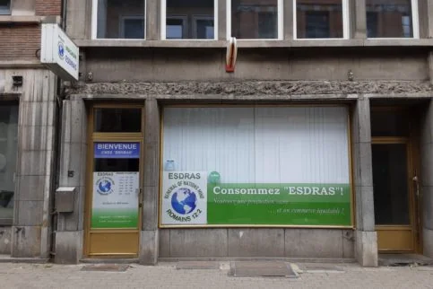 photo de magasin esdras à namur