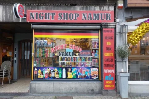 photo de night shop namur à namur