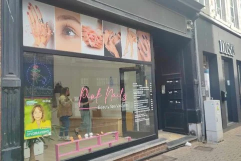 photo de pink nails à namur