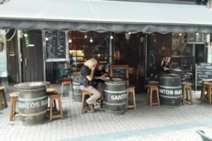Photo de Santos Bar à Namur