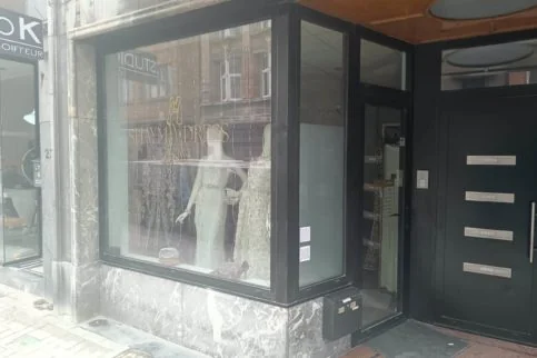 photo de shaym dress à namur